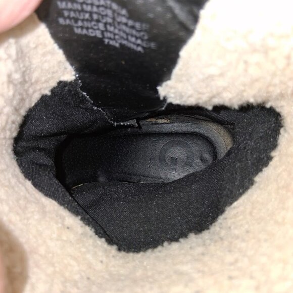 G By Guess GGSatria Women's Black Ankle Boots w/ Fur Trim NIB Sz 7.5 - Picture 10 of 11